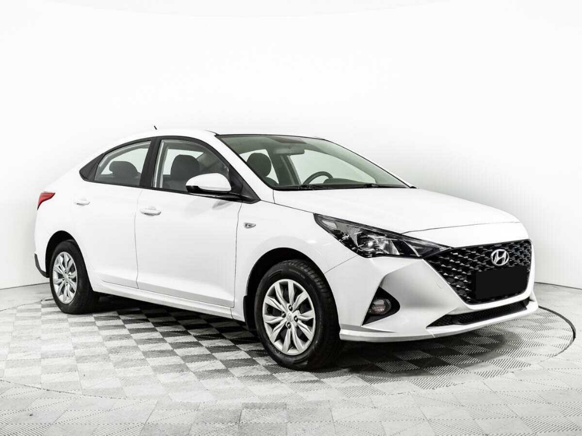 Hyundai Solaris 2021 года с пробегом. Фото: #2