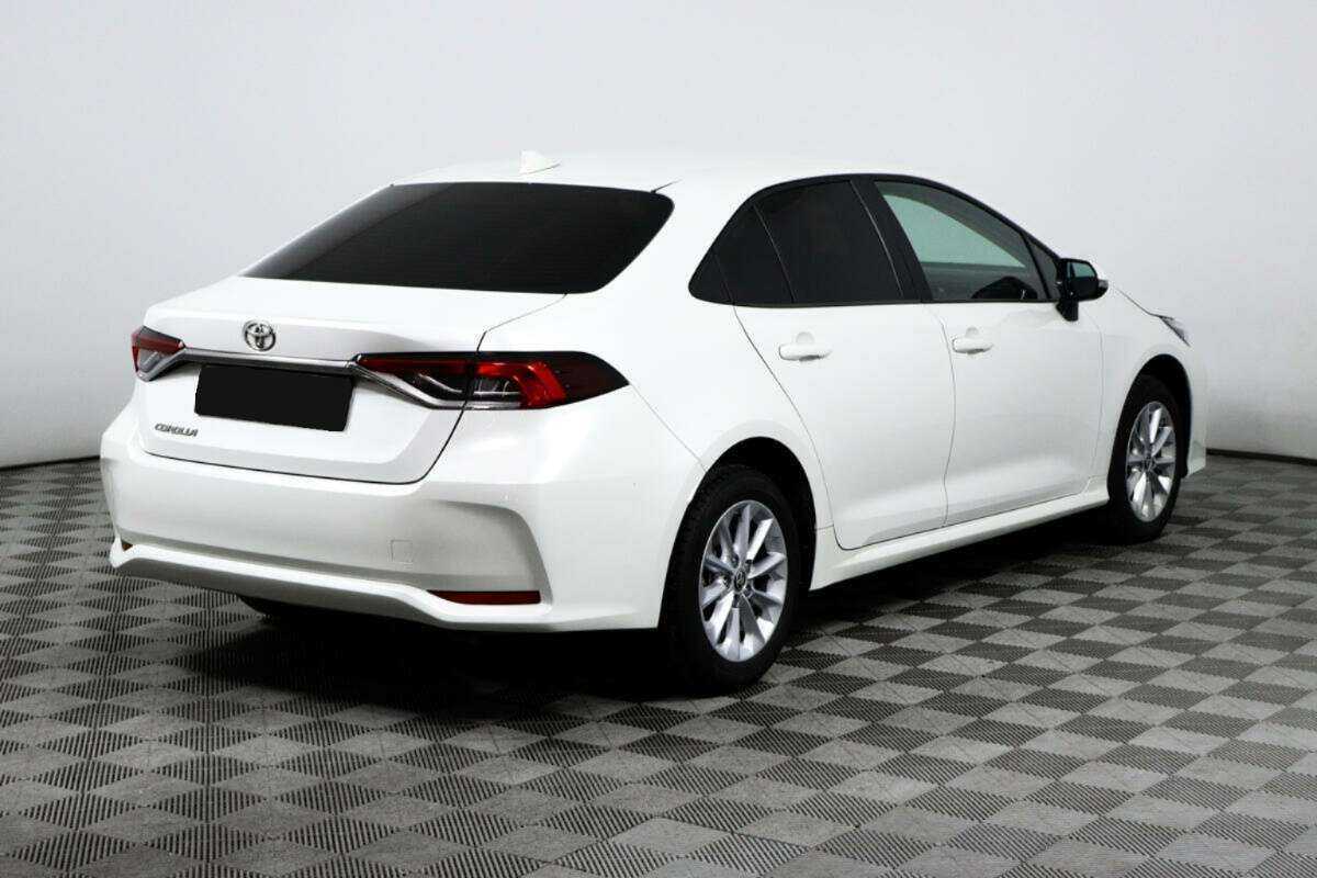 Toyota Corolla 2021 года с пробегом. Фото: #4