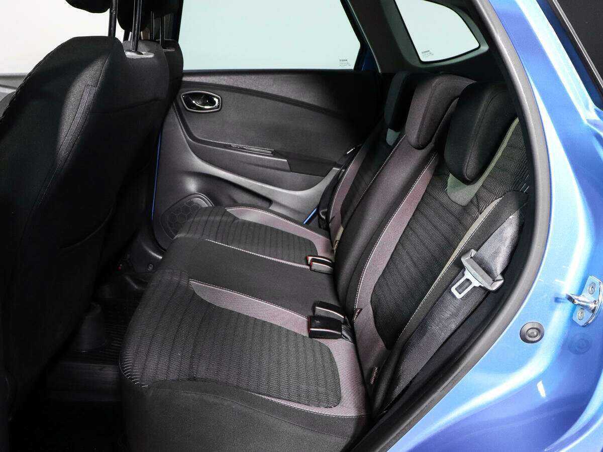 Renault Kaptur 2017 года с пробегом. Фото: #7
