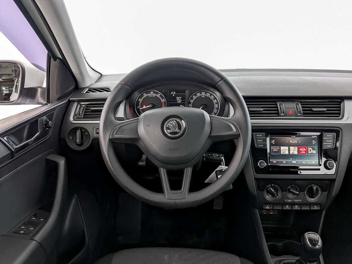 Skoda Rapid 2017 года с пробегом. Фото: #16