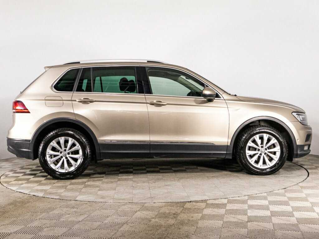 Volkswagen Tiguan 2017 года с пробегом. Фото: #3