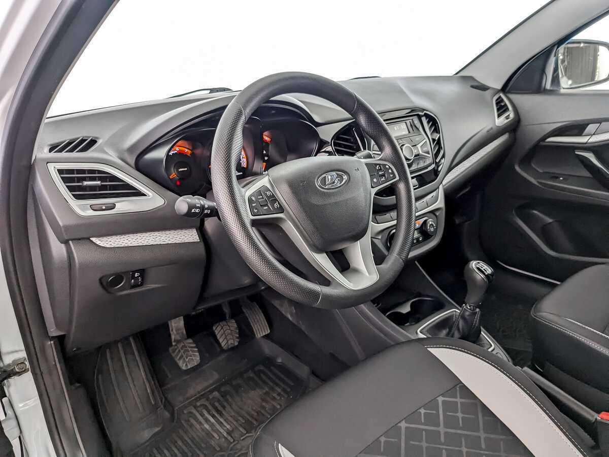 Lada (ВАЗ) Vesta 2019 года с пробегом. Фото: #13