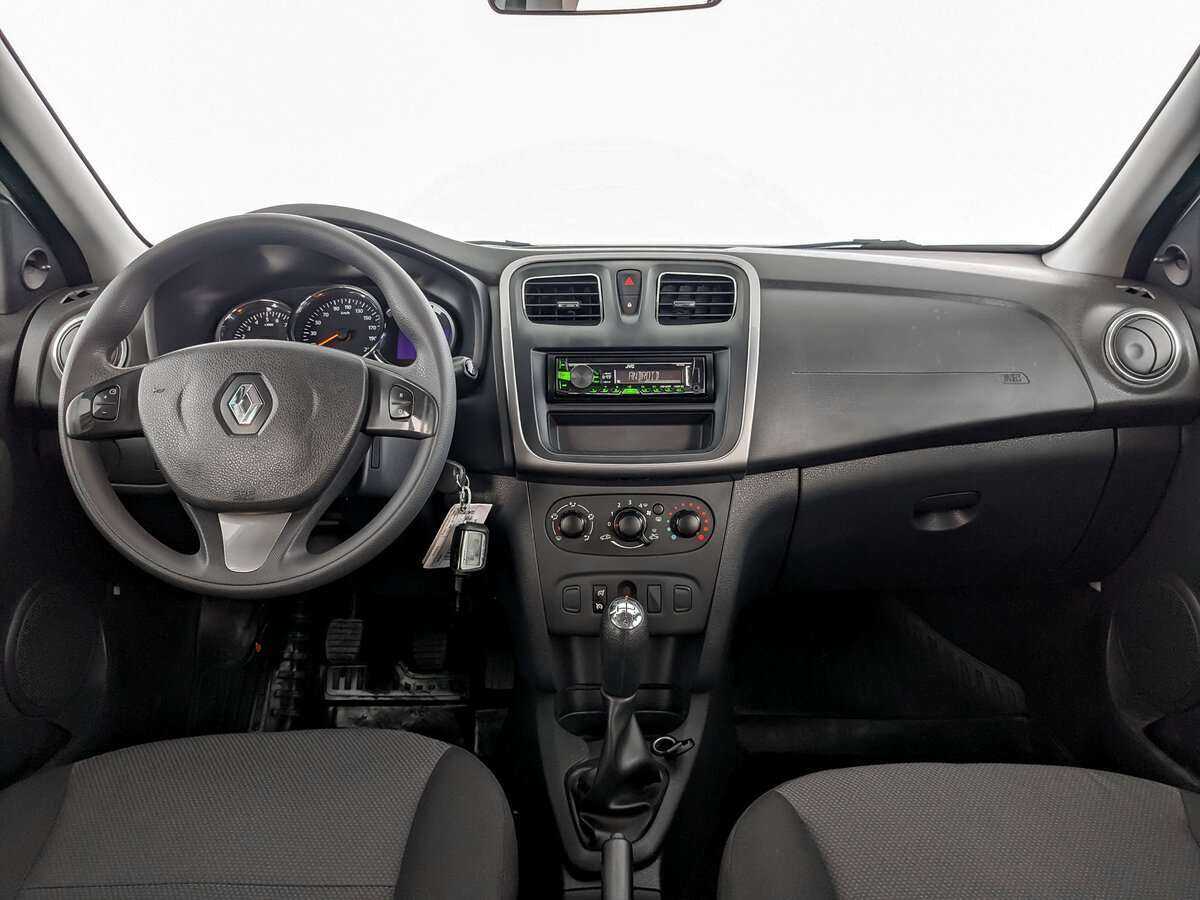 Renault Sandero 2016 года с пробегом. Фото: #11