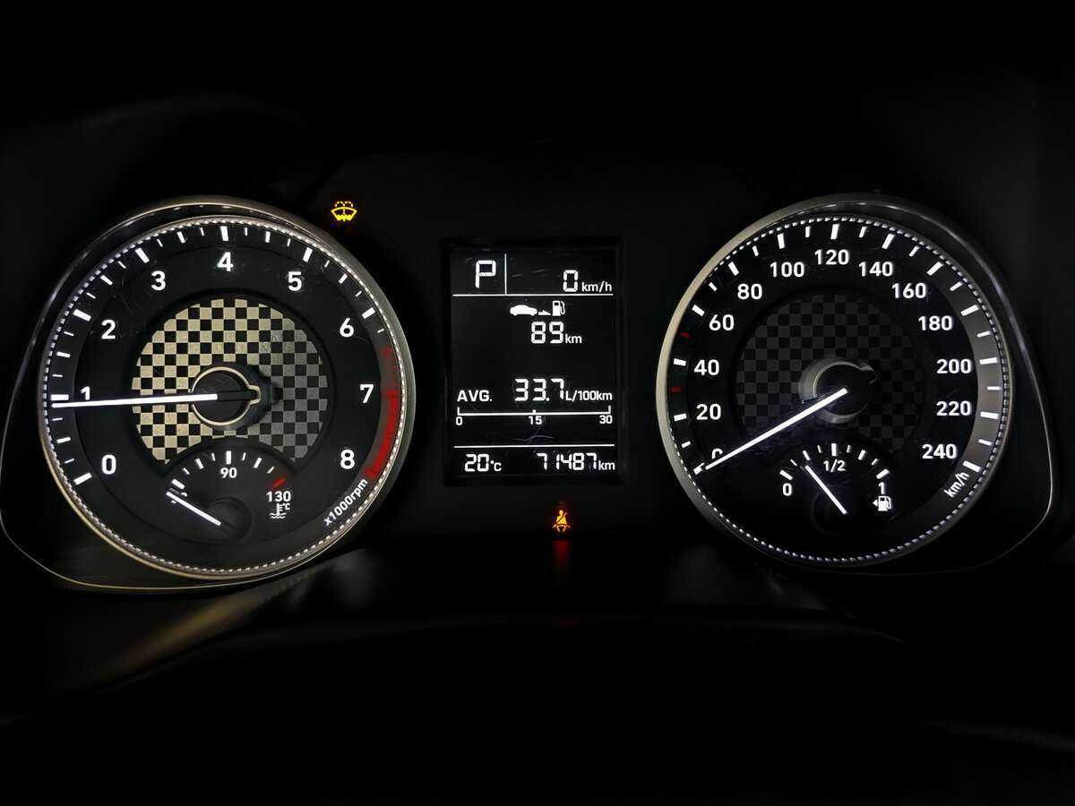 Hyundai Elantra 2020 года с пробегом. Фото: #10