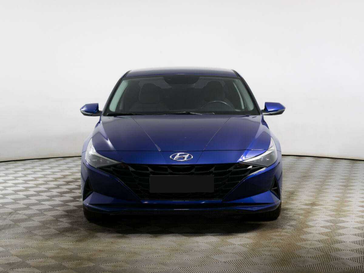 Hyundai Elantra 2021 года с пробегом. Фото: #1