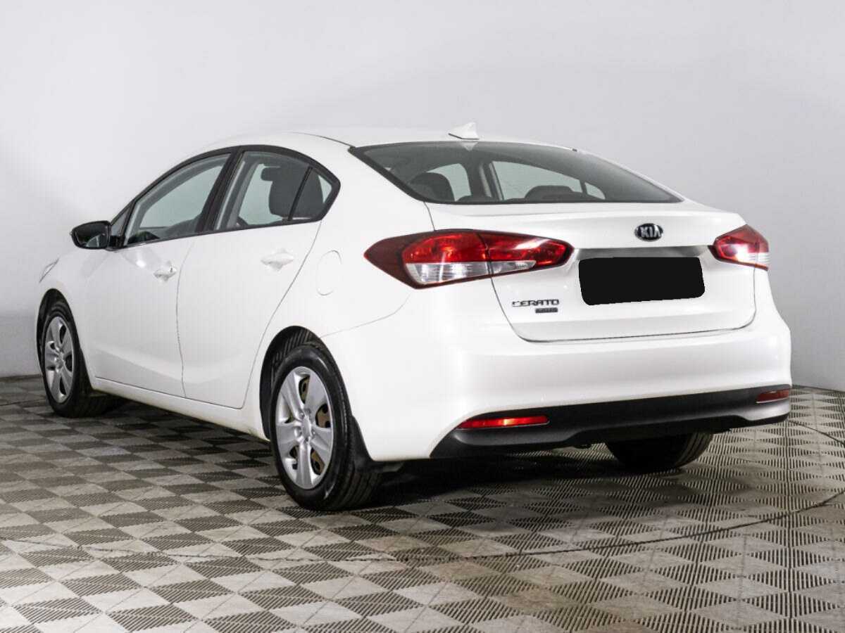 Kia Cerato 2017 года с пробегом. Фото: #6