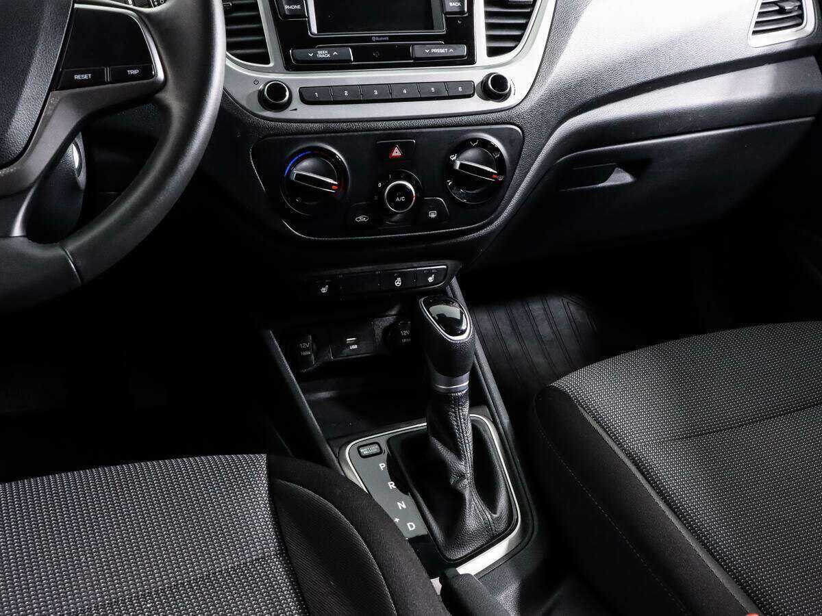 Hyundai Solaris 2021 года с пробегом. Фото: #10