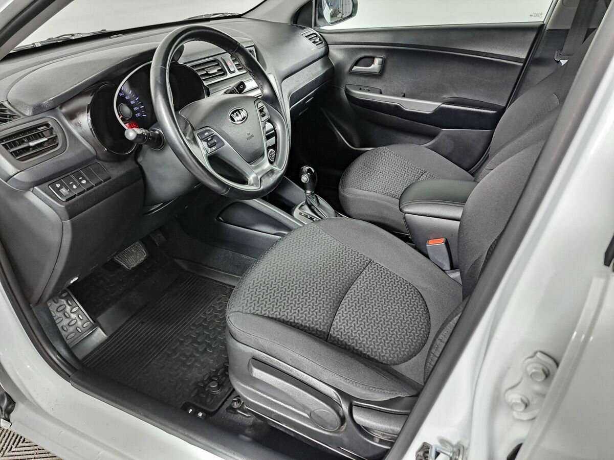 Kia Rio 2017 года с пробегом. Фото: #13