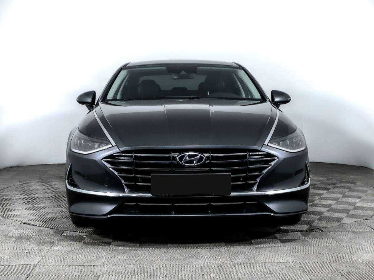 Hyundai Sonata 2020 года с пробегом. Фото: #1