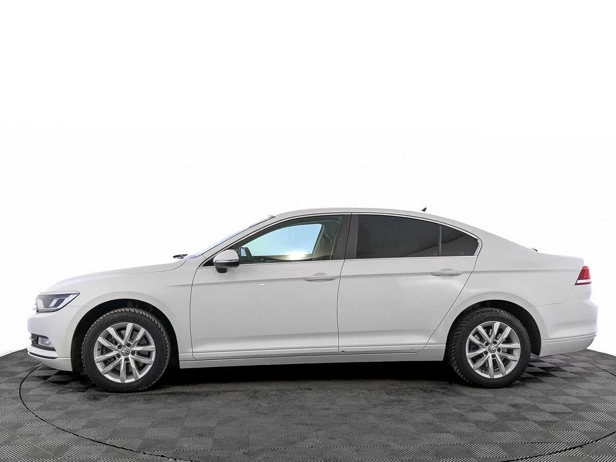 Volkswagen Passat 2019 года с пробегом. Фото: #7