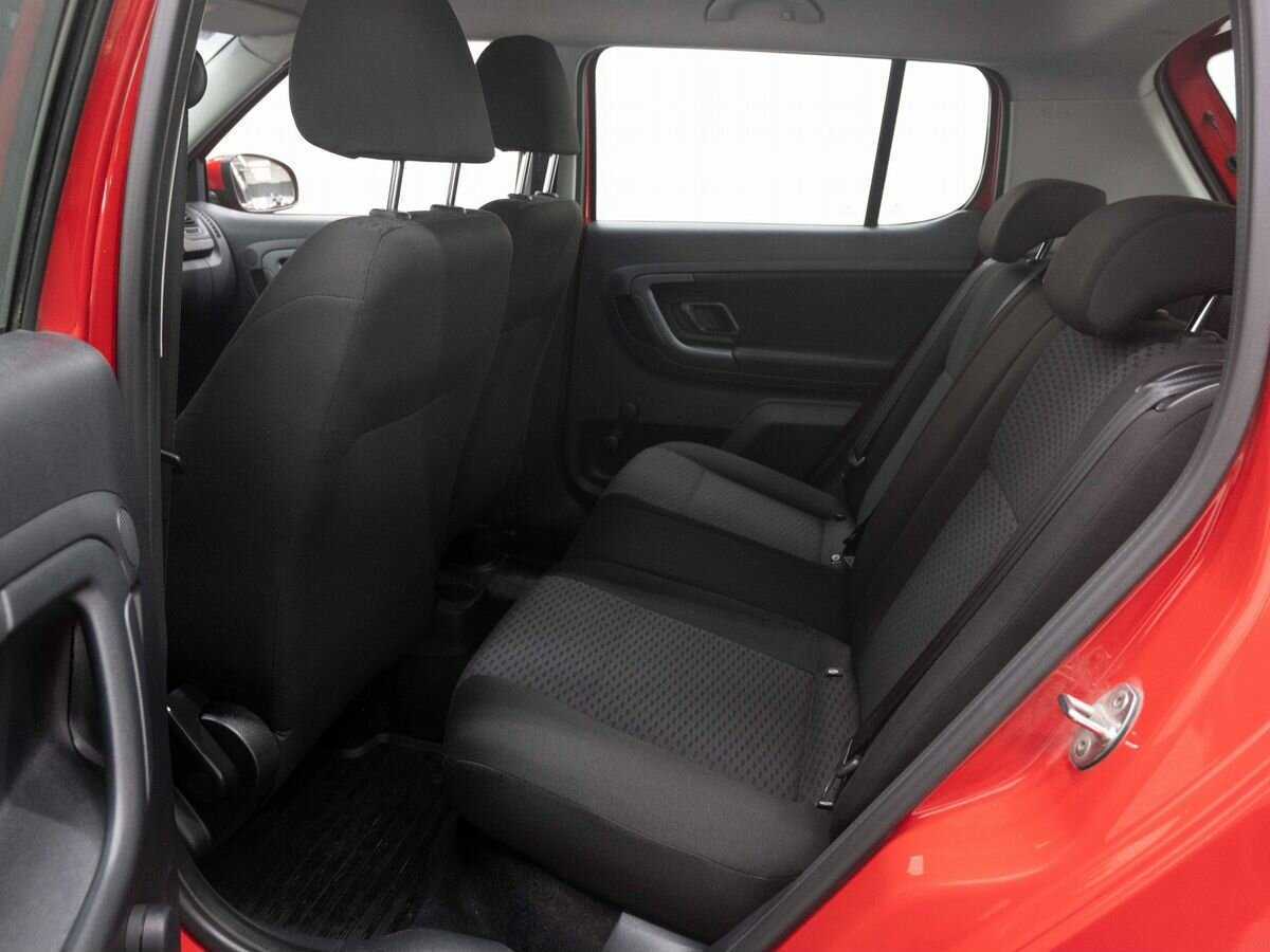 Skoda Fabia 2013 года с пробегом. Фото: #9