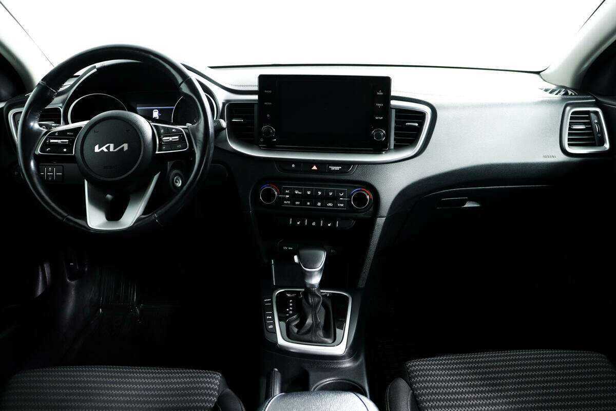 Kia Ceed 2021 года с пробегом. Фото: #10