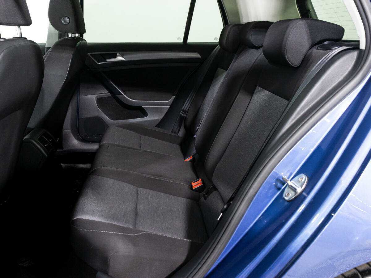 Volkswagen Golf 2013 года с пробегом. Фото: #9