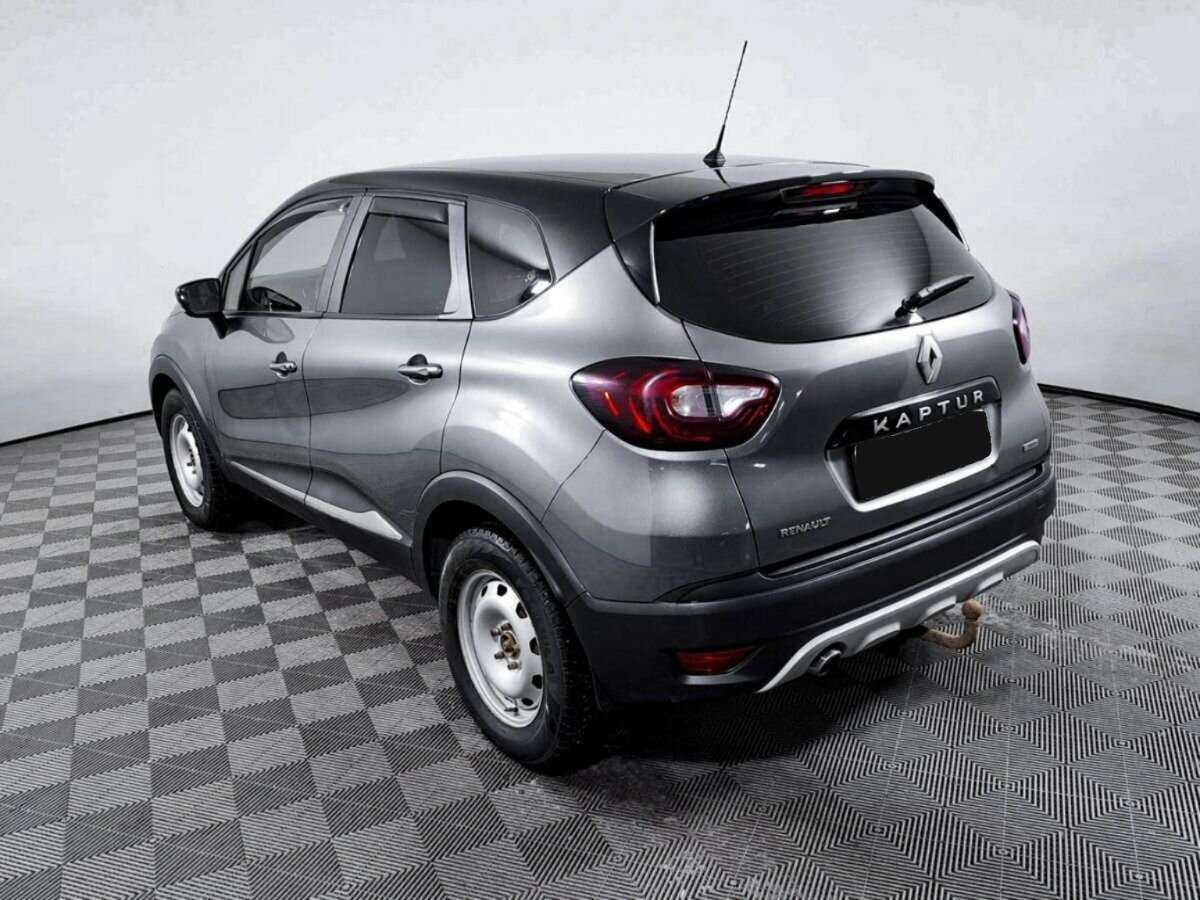 Renault Kaptur 2017 года с пробегом. Фото: #6