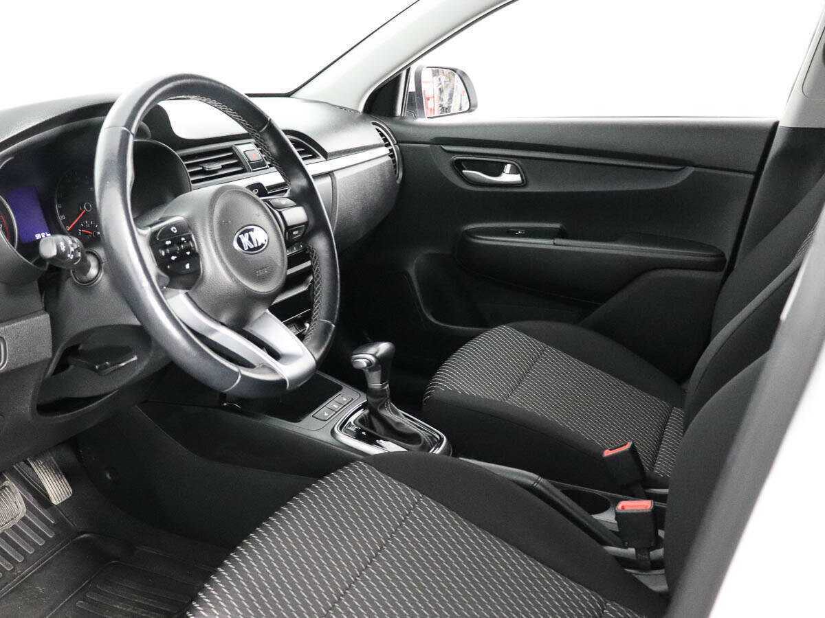 Kia Rio 2020 года с пробегом. Фото: #9