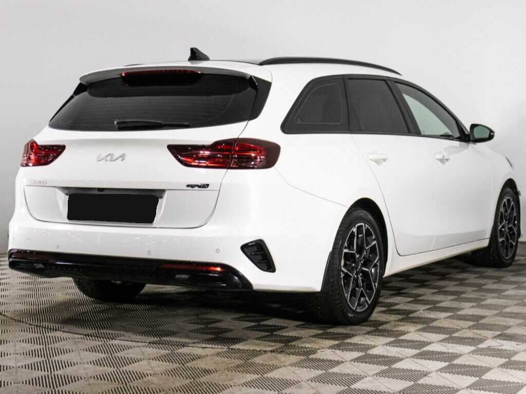 Kia Ceed 2021 года с пробегом. Фото: #3