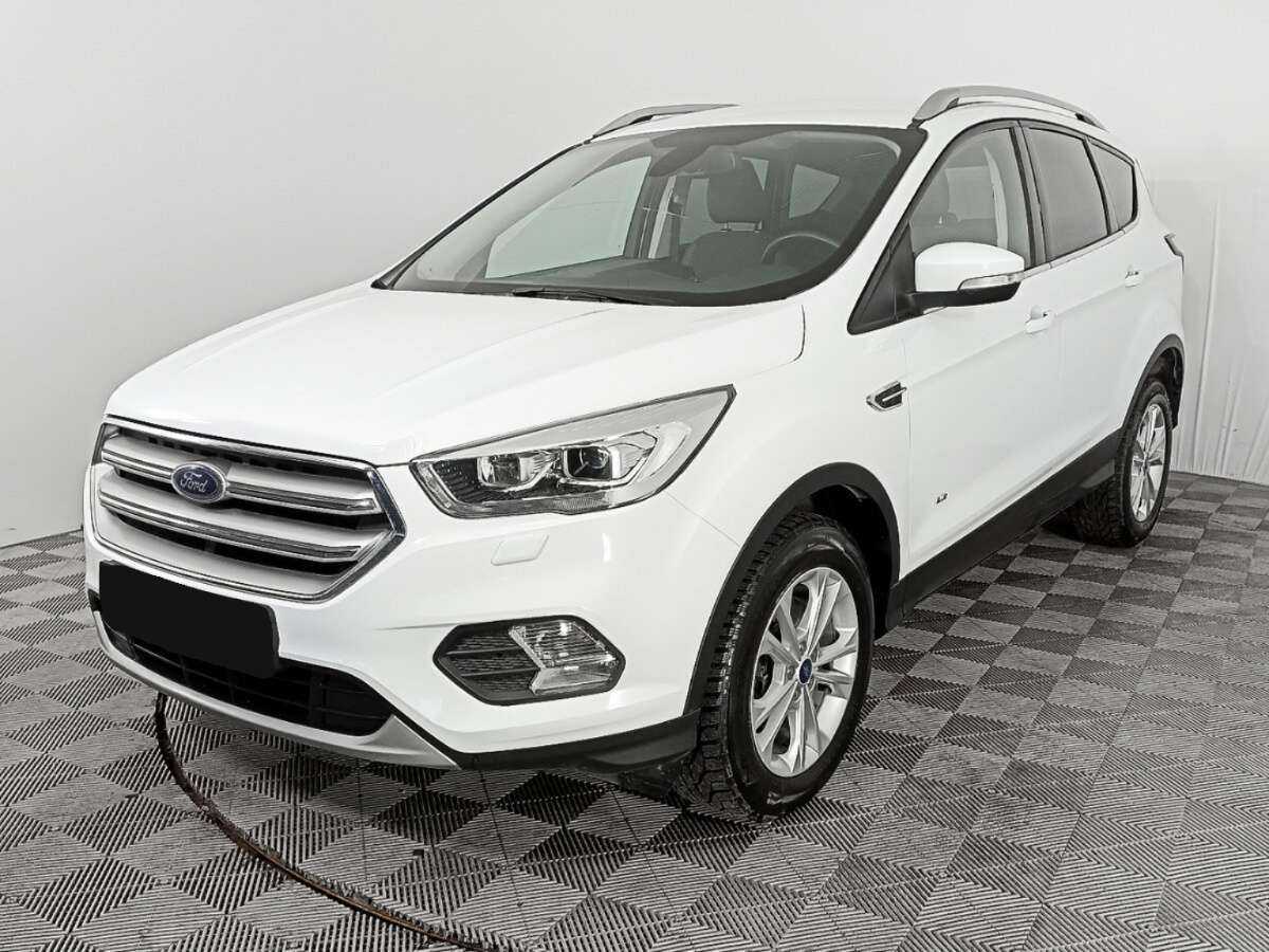 Ford Kuga 2018 года с пробегом. Посмотреть фото