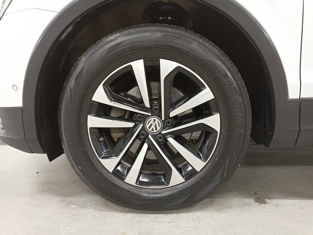 Volkswagen Tiguan 2019 года с пробегом. Фото: #17