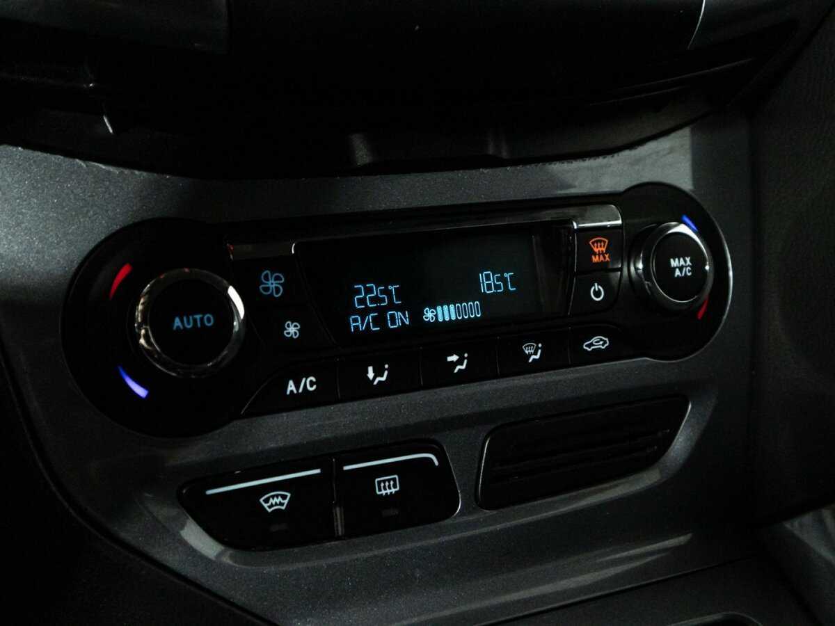 Ford Focus 2012 года с пробегом. Фото: #15