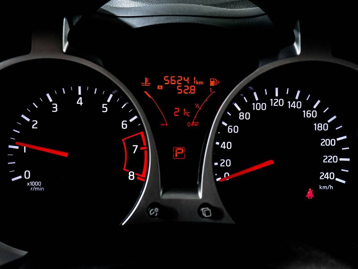 Nissan Juke 2014 года с пробегом. Фото: #8