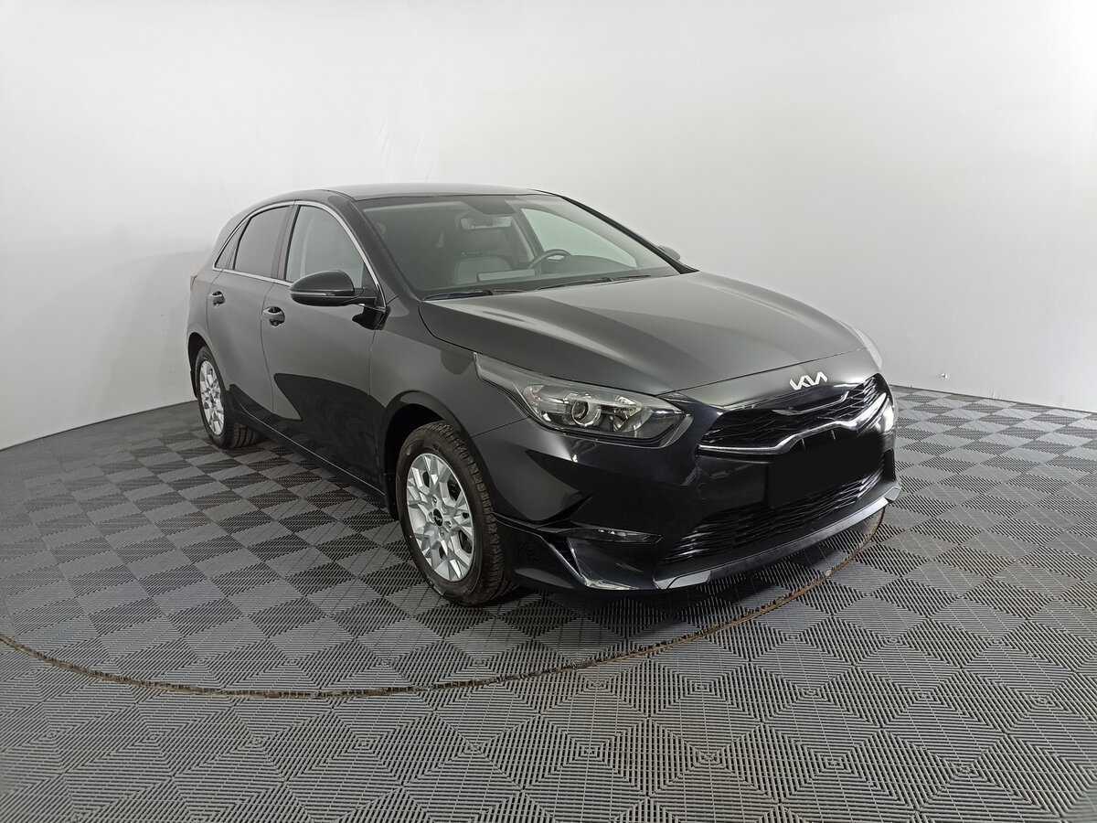 Kia Ceed 2022 года с пробегом. Фото: #2