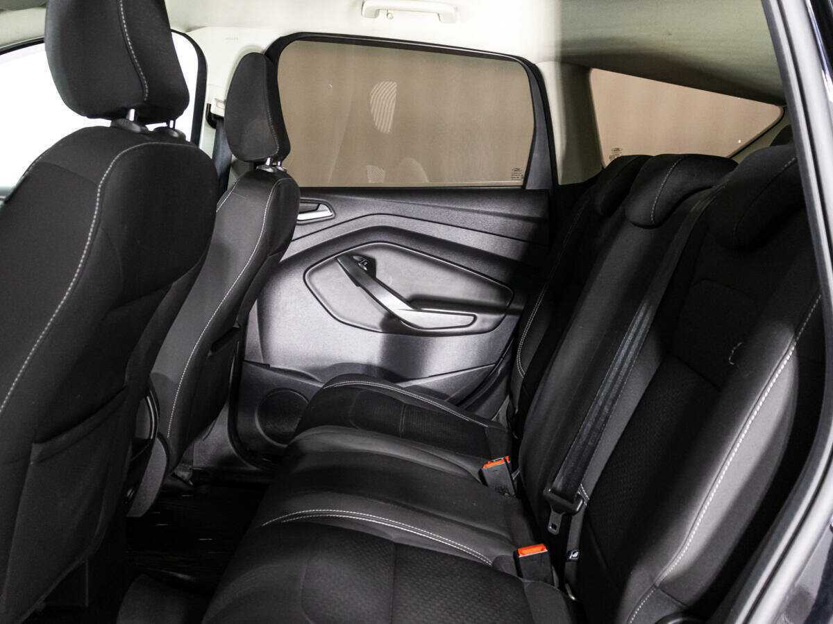 Ford Kuga 2017 года с пробегом. Фото: #9