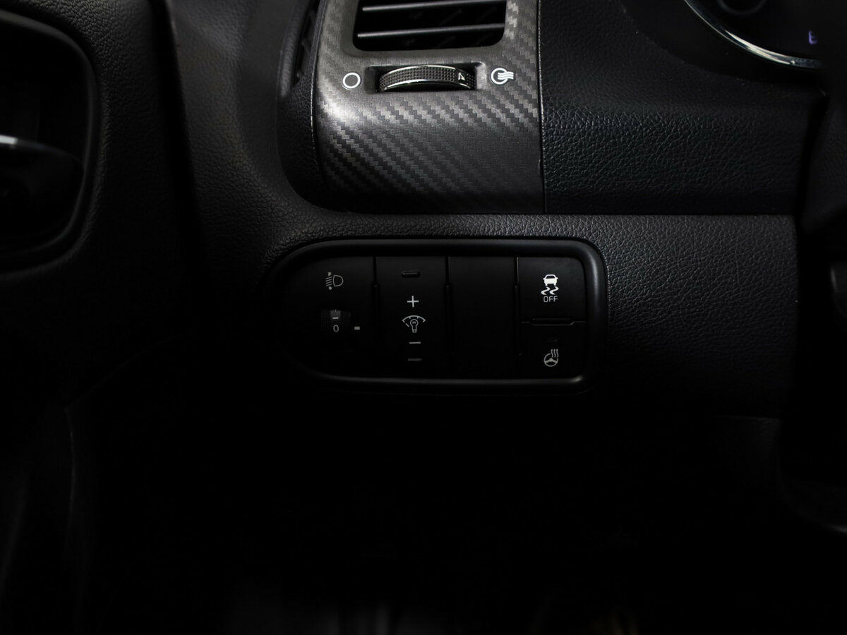 Kia Cerato 2013 года с пробегом. Фото: #18
