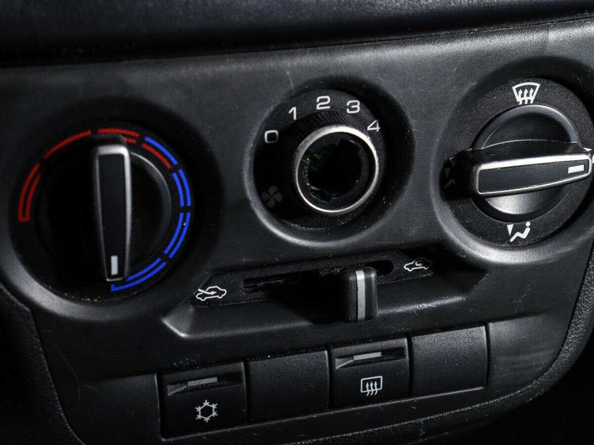 Lada (ВАЗ) Granta 2019 года с пробегом. Фото: #12