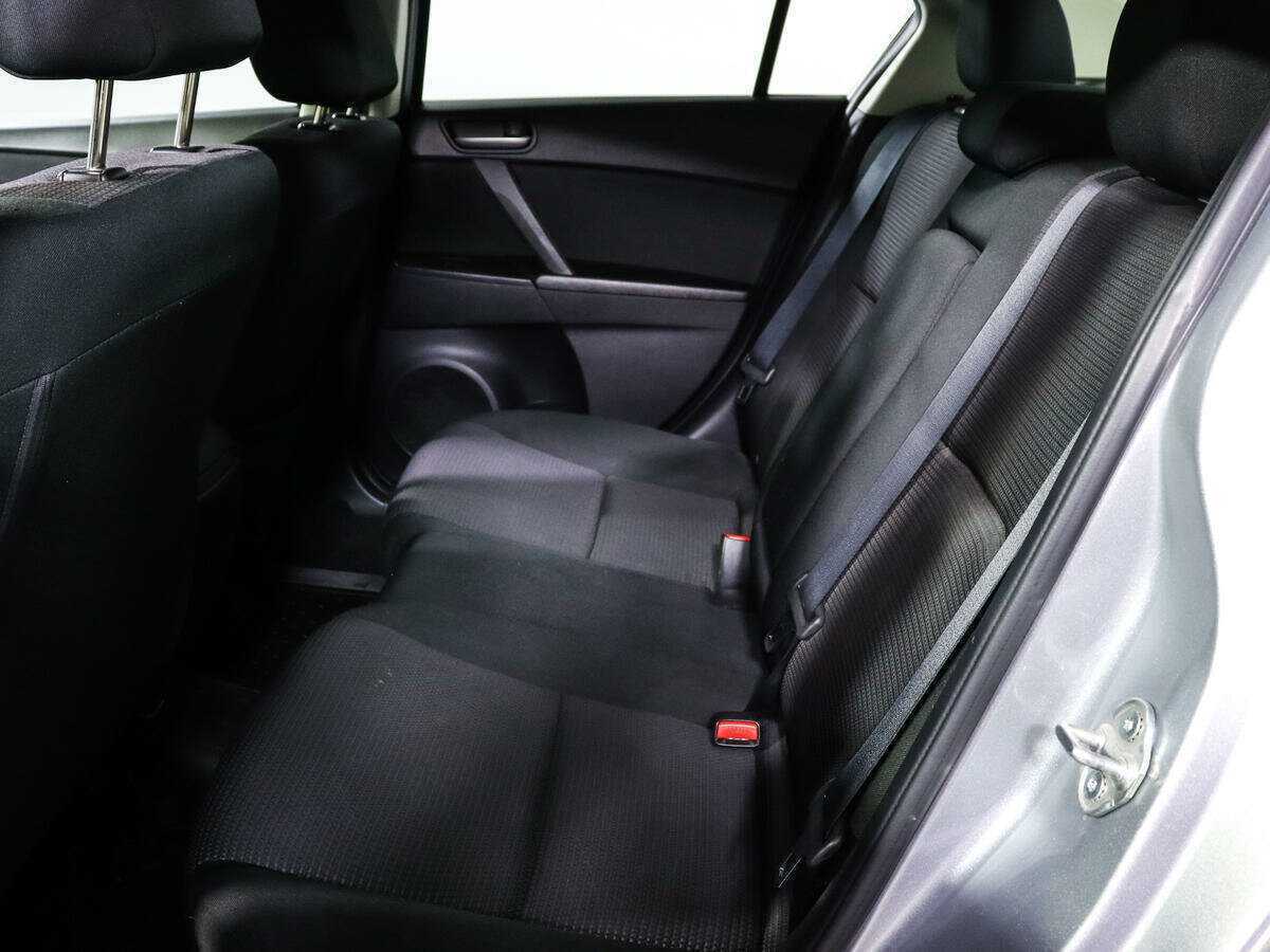 Mazda 3 2013 года с пробегом. Фото: #9