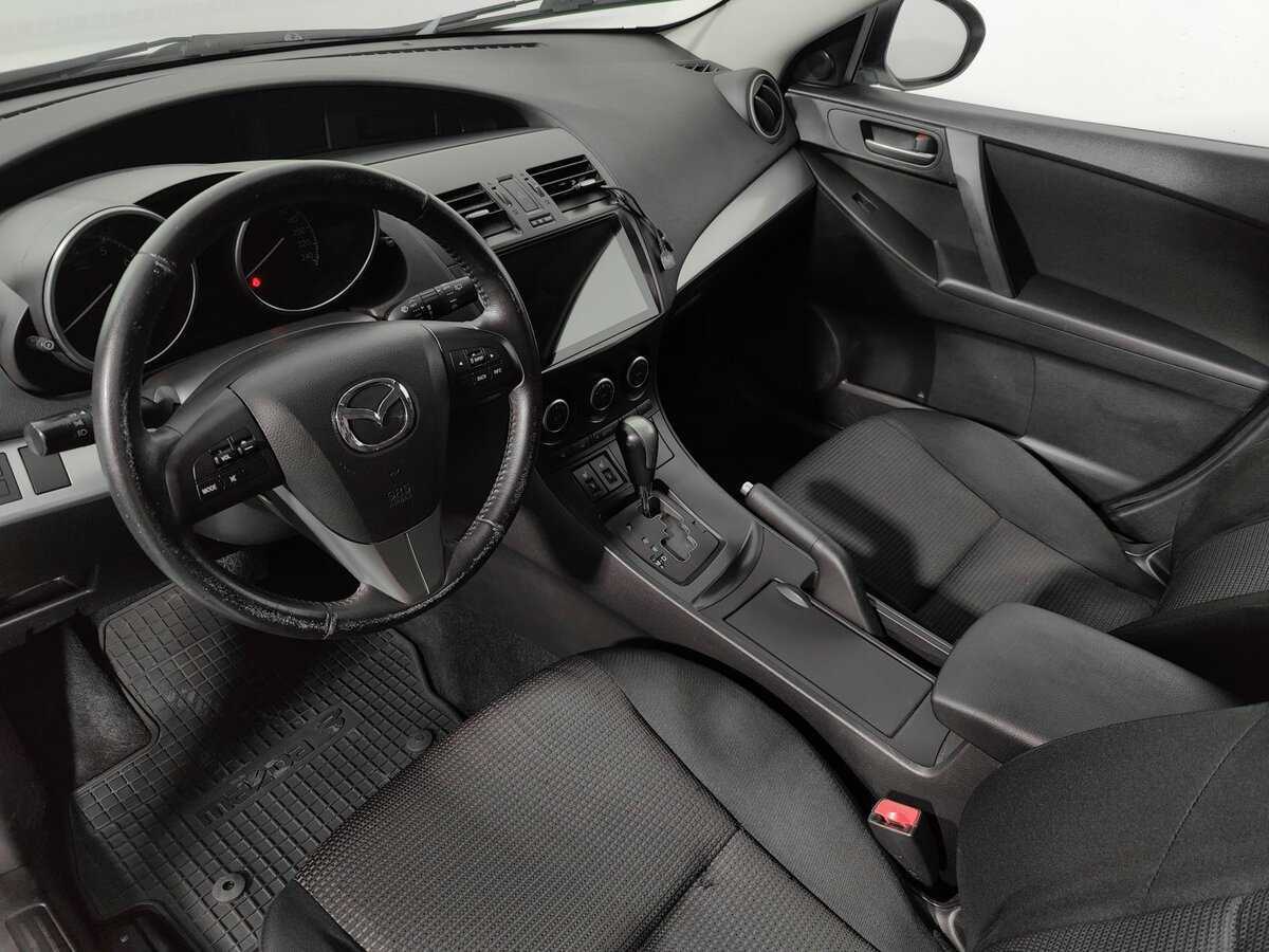 Mazda 3 2012 года с пробегом. Фото: #9