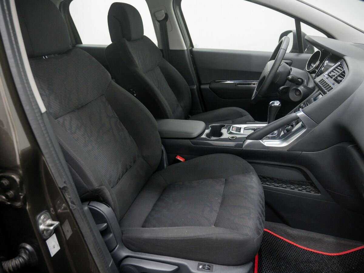 Peugeot 3008 2012 года с пробегом. Фото: #7