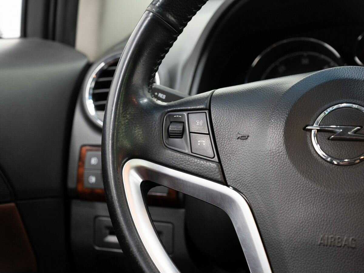 Opel Antara 2015 года с пробегом. Фото: #15