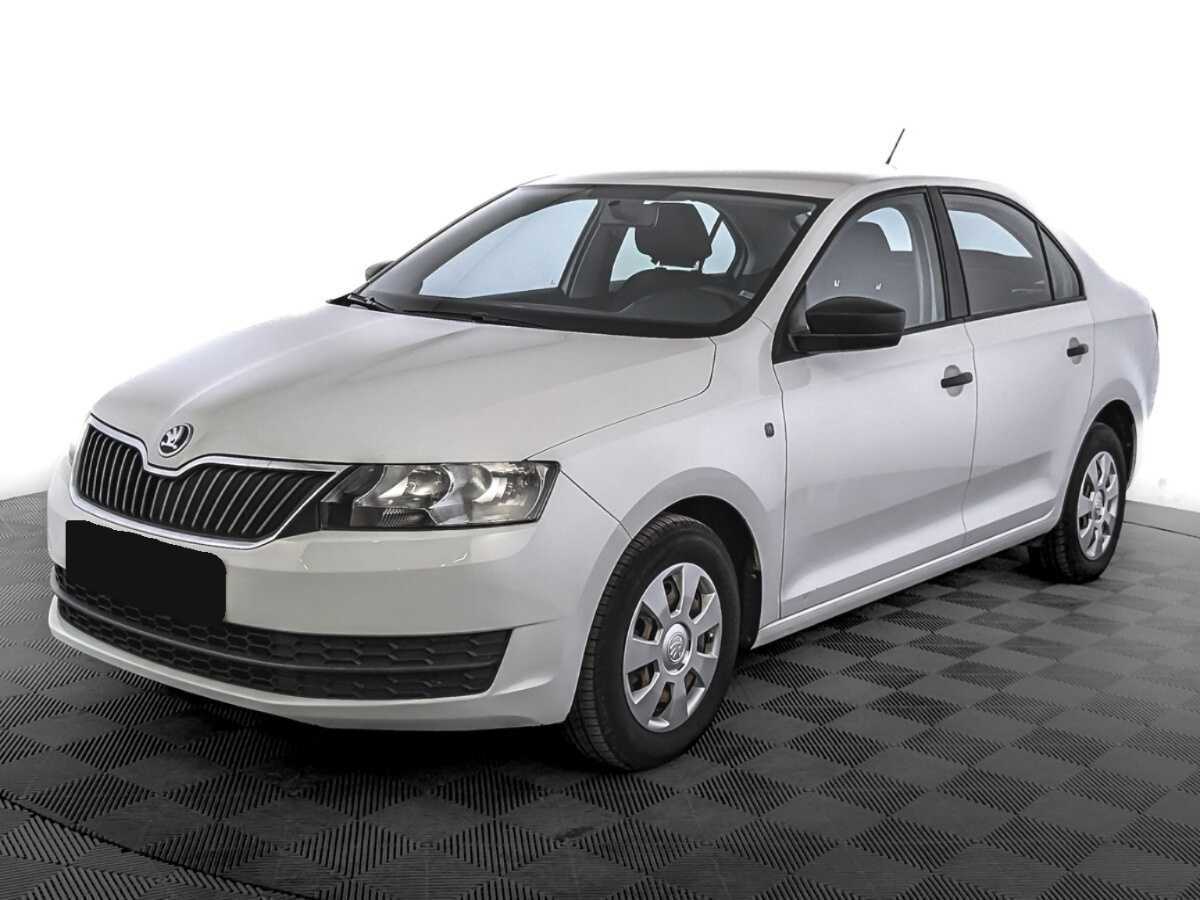 Skoda Rapid 2017 года с пробегом. Посмотреть фото