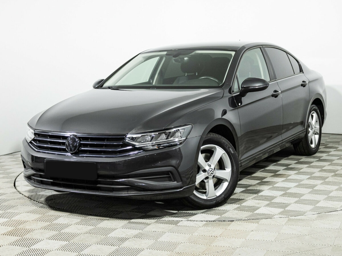 Volkswagen Passat 2021 года с пробегом. Посмотреть фото