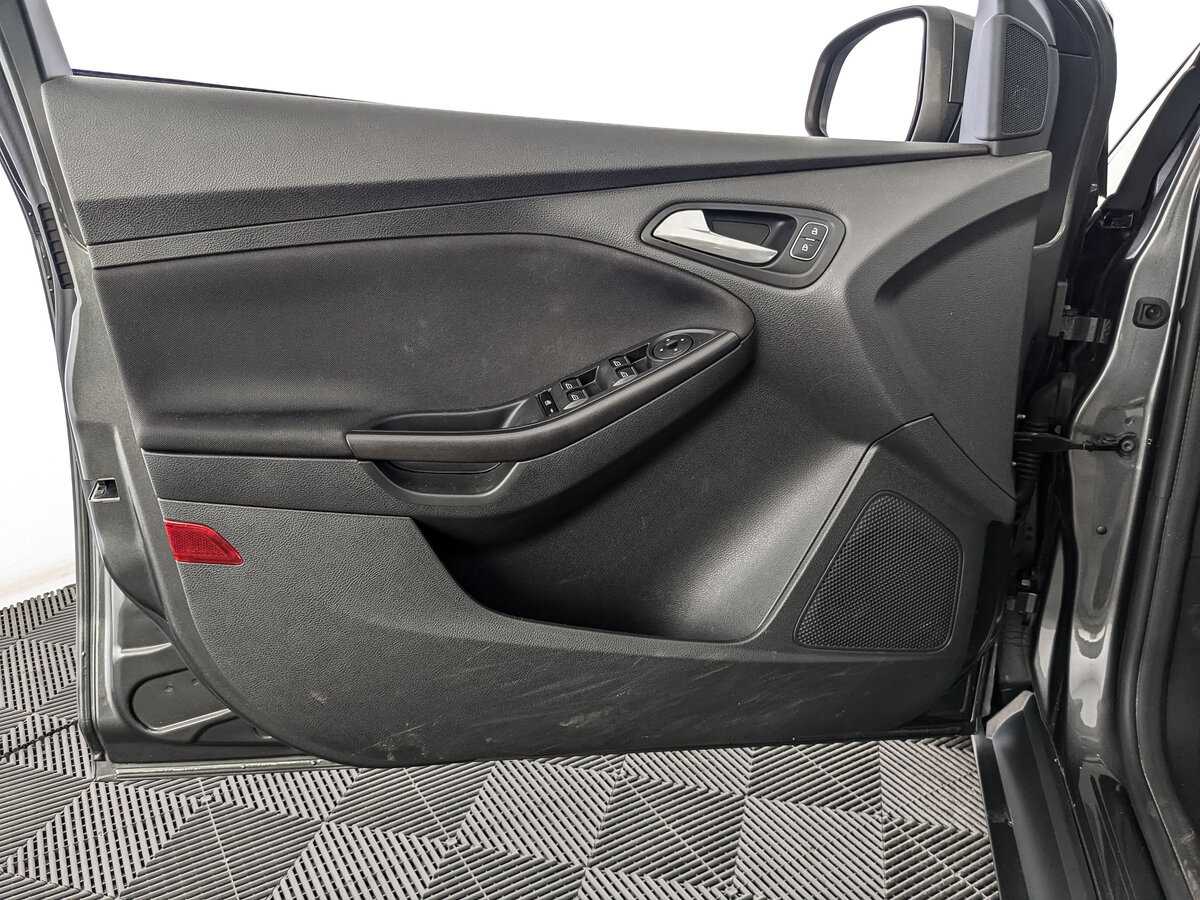 Ford Focus 2019 года с пробегом. Фото: #14