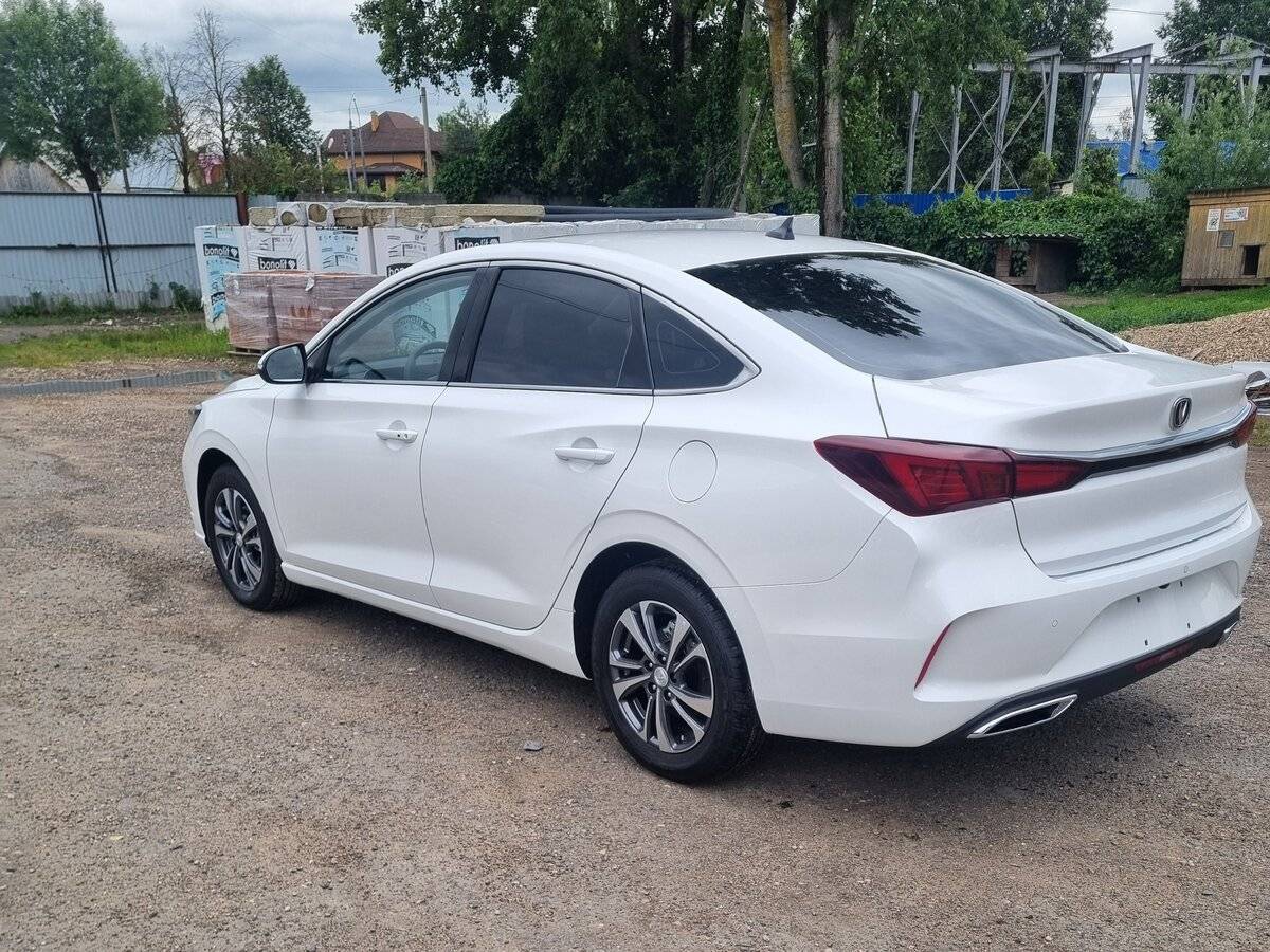 Changan Eado Plus 2024 года с пробегом. Фото: #6