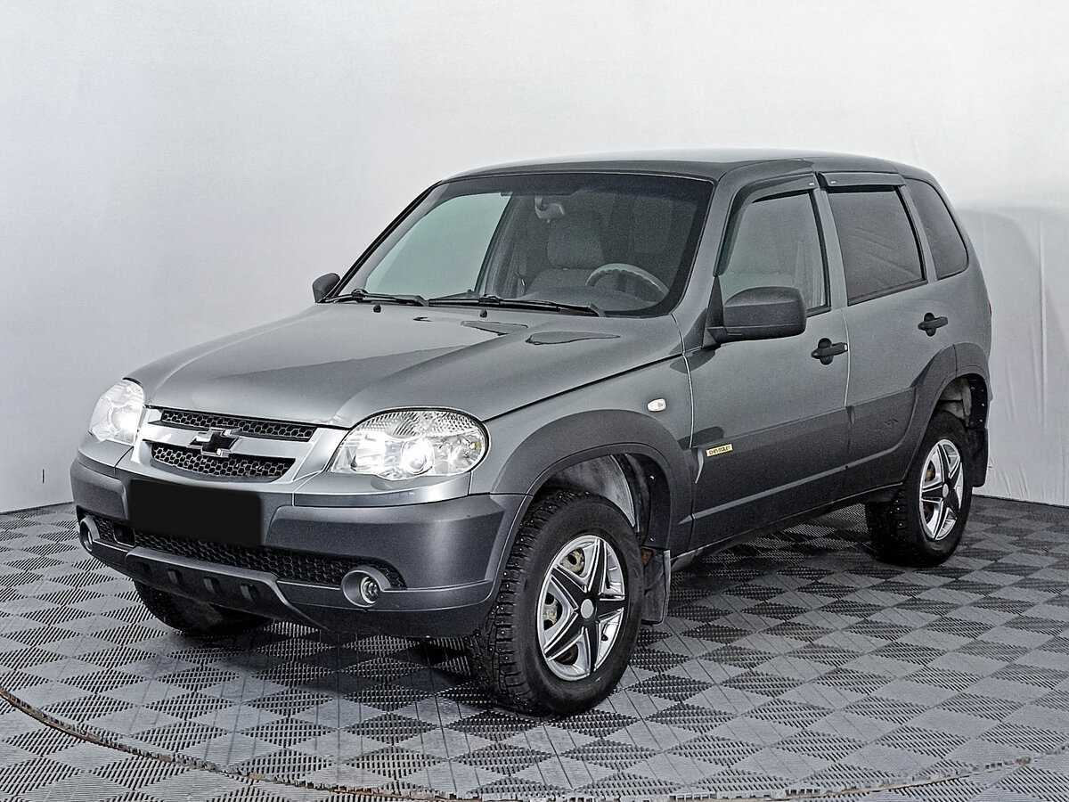 Chevrolet Niva 2017 года с пробегом. Посмотреть фото