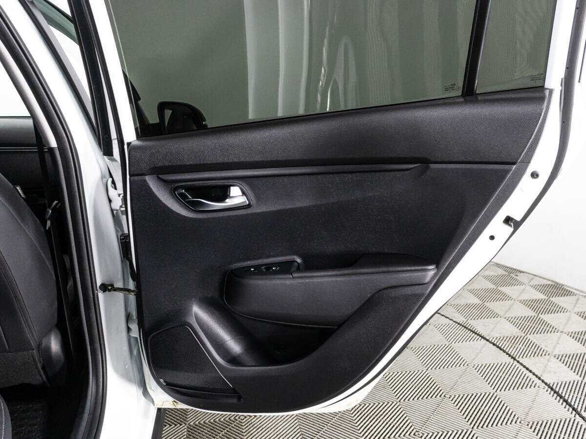 Kia Rio 2020 года с пробегом. Фото: #26