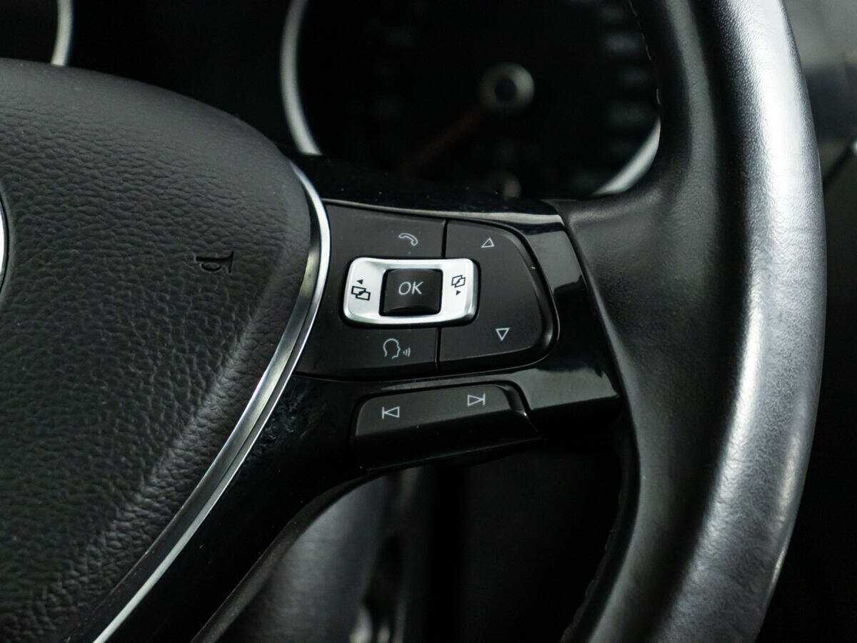 Volkswagen Tiguan 2018 года с пробегом. Фото: #19