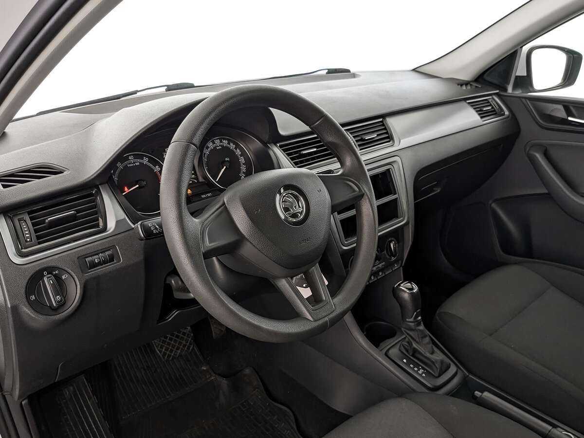Skoda Rapid 2018 года с пробегом. Фото: #10