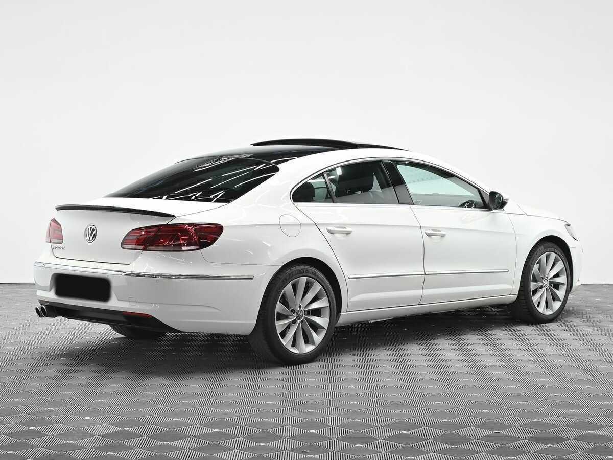 Volkswagen Passat CC 2013 года с пробегом. Фото: #2