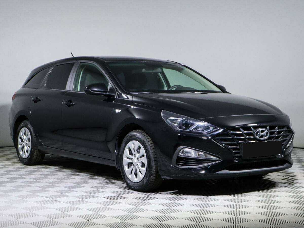 Hyundai i30 2022 года с пробегом. Фото: #2