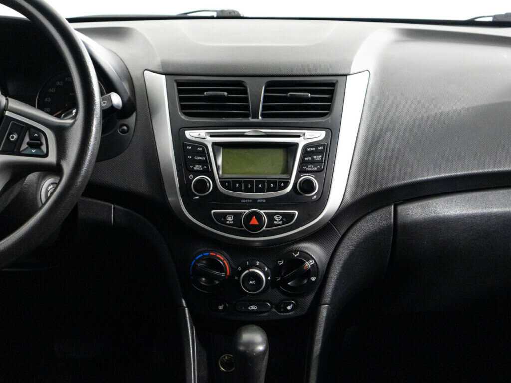 Hyundai Solaris 2013 года с пробегом. Фото: #13