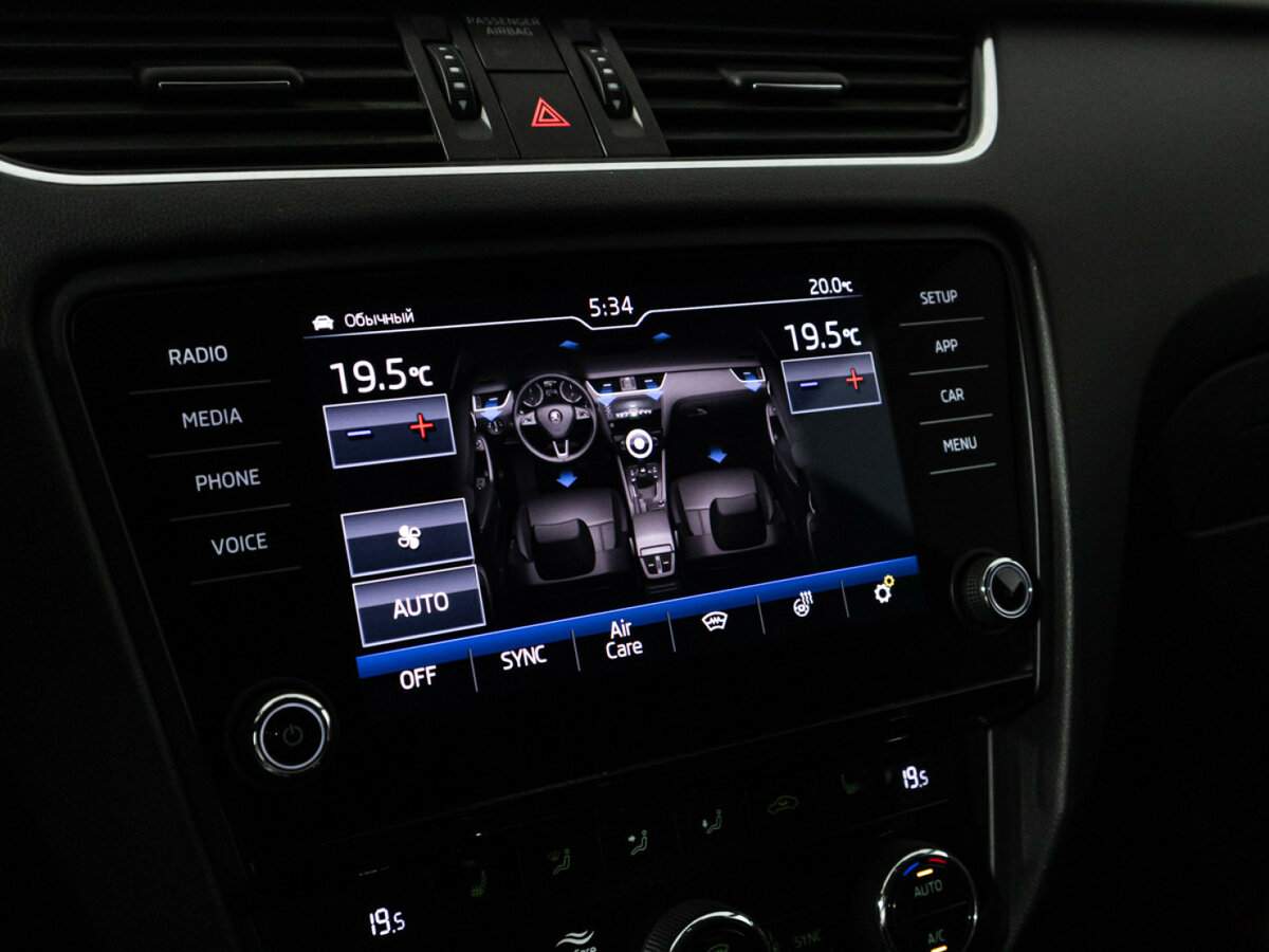 Skoda Octavia 2020 года с пробегом. Фото: #16