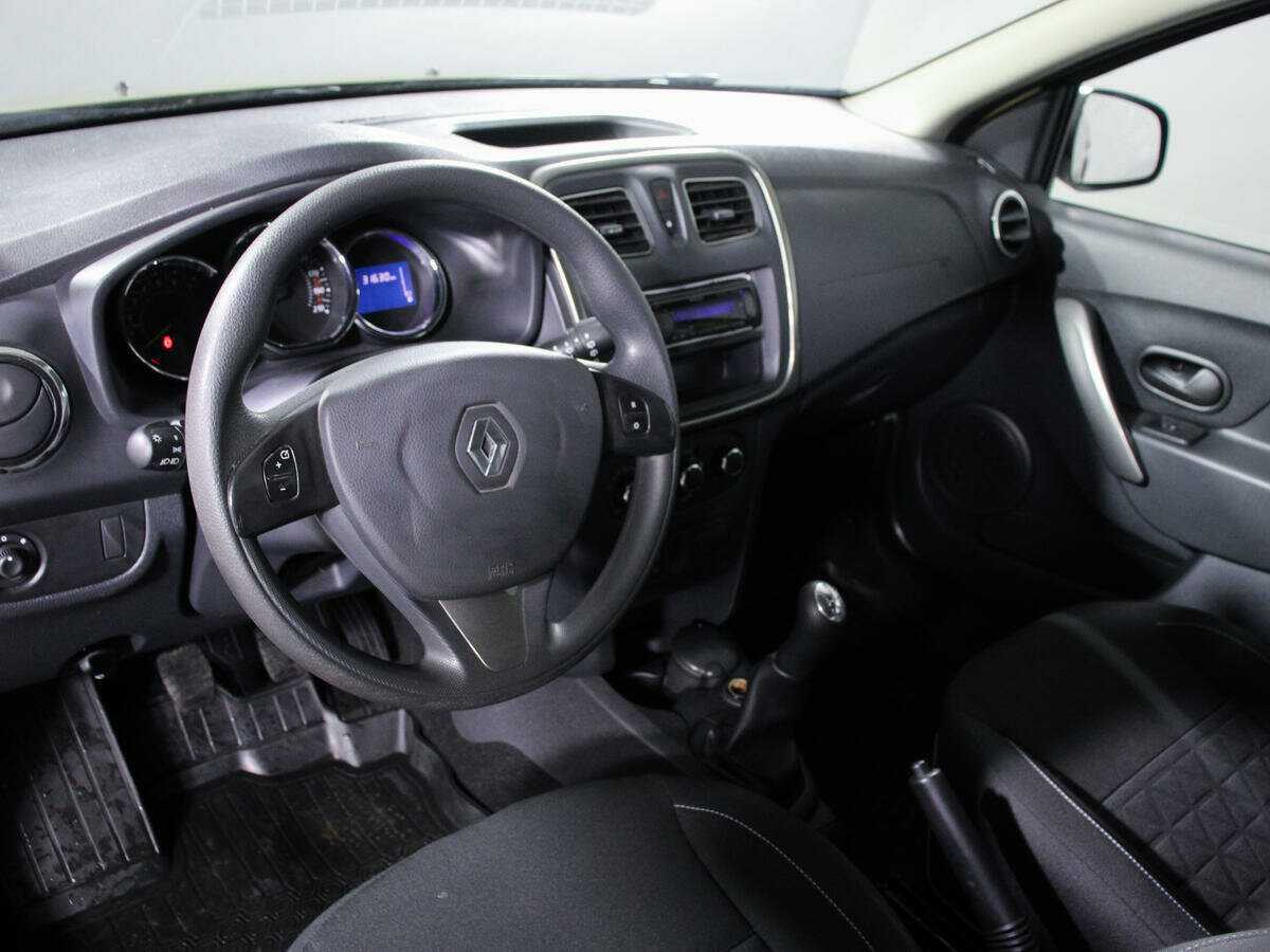 Renault Sandero 2017 года с пробегом. Фото: #11