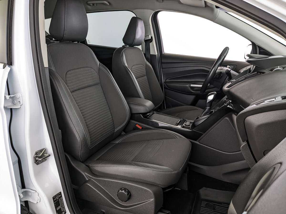 Ford Kuga 2018 года с пробегом. Фото: #19