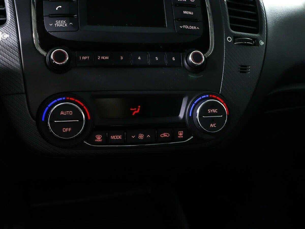 Kia Cerato 2018 года с пробегом. Фото: #15