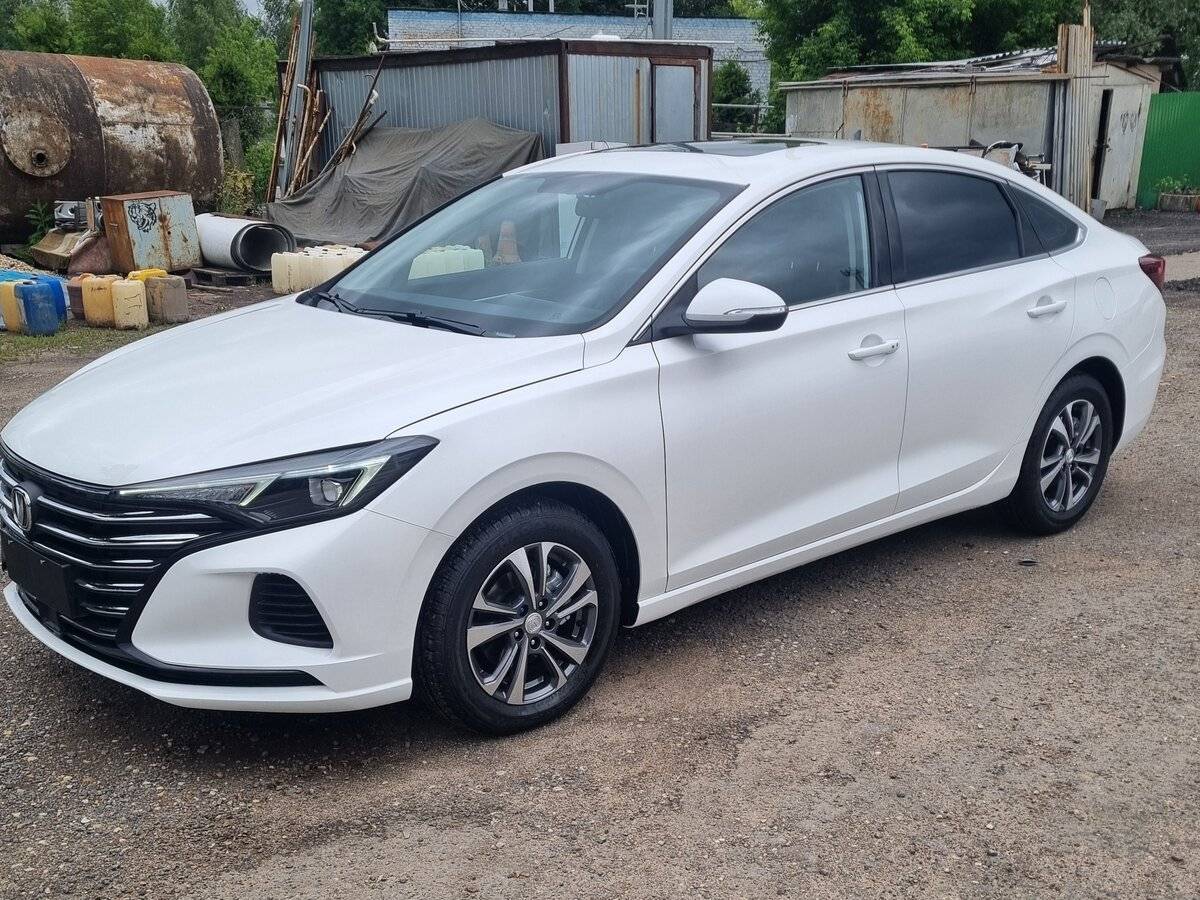 Changan Eado Plus 2024 года с пробегом. Фото: #0