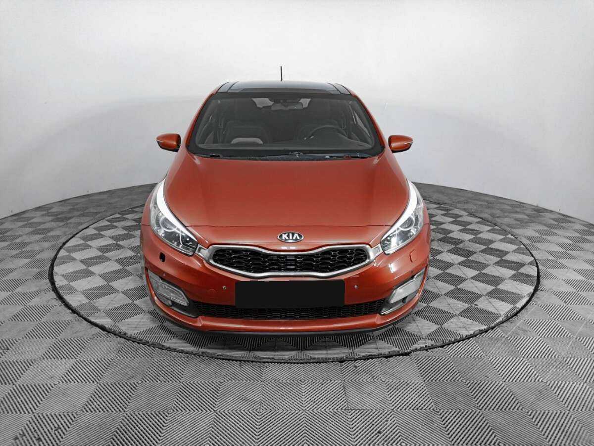 Kia Ceed 2013 года с пробегом. Фото: #1