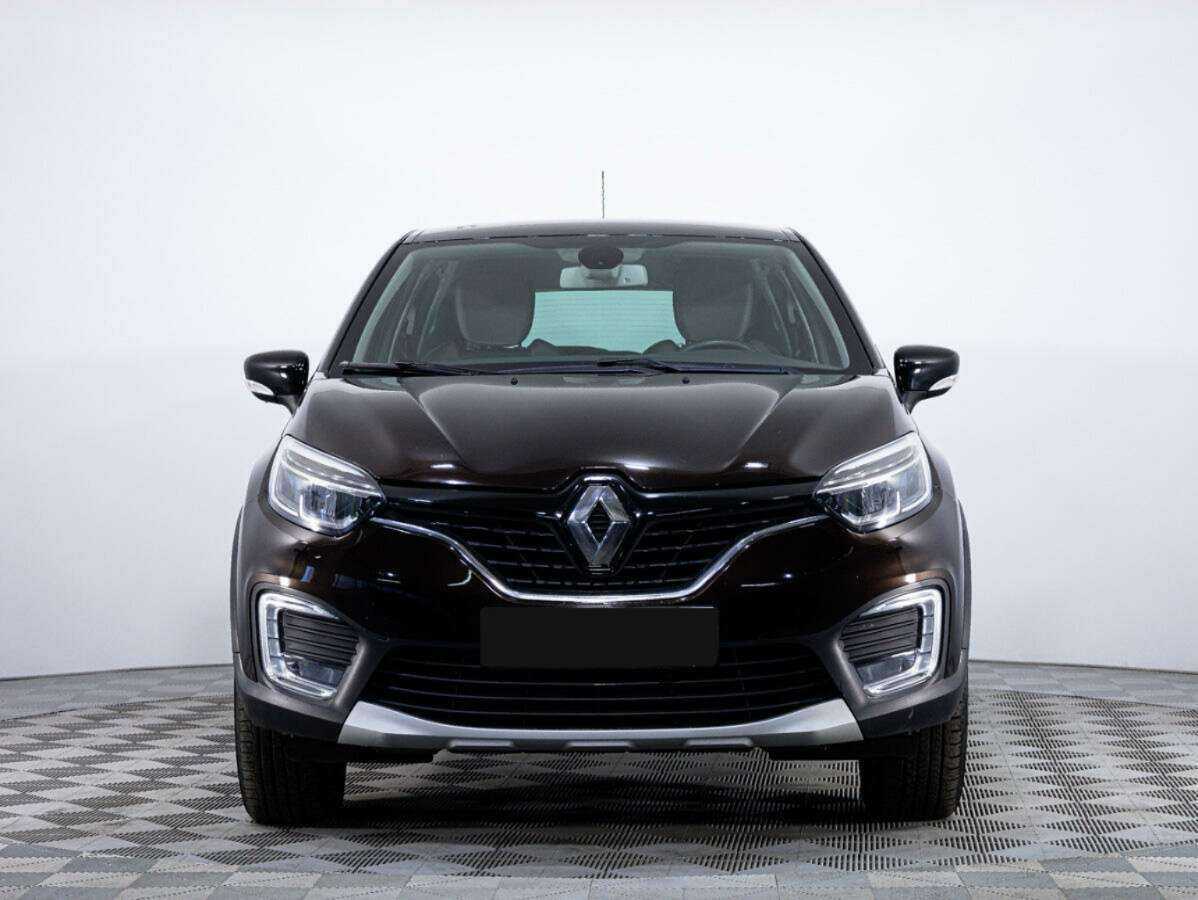 Renault Kaptur 2019 года с пробегом. Посмотреть фото